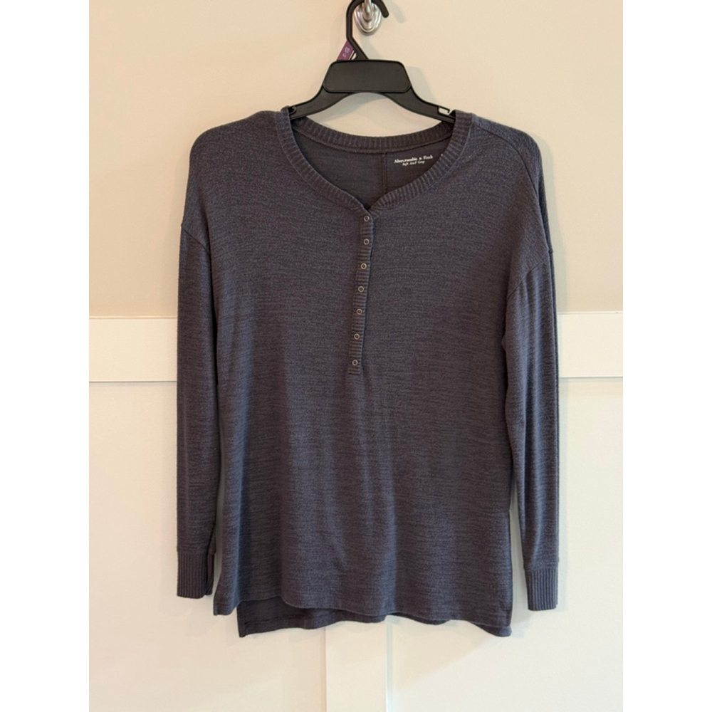 Women's Abercrombie & Fitch Long Sleeve Tee S Charcoal